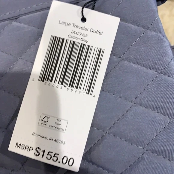 NWT Vera Bradley large travel duffel carbon grey - Picture 5 of 12